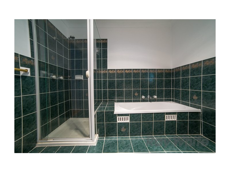 21 Honeyeater Place, Tingira Heights NSW 2290