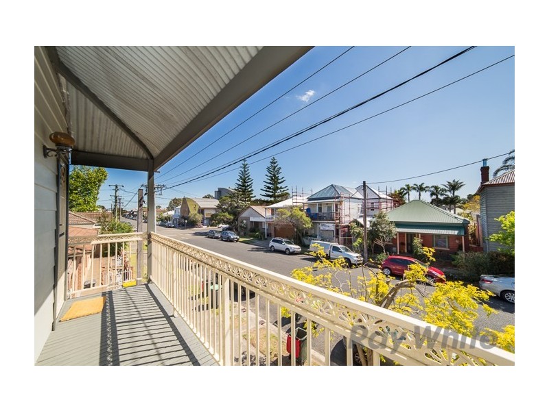 21 Lindsay Street, Hamilton NSW 2303