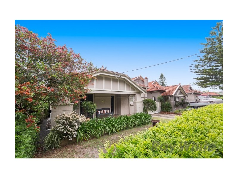 64 National Park Street, Hamilton East NSW 2303