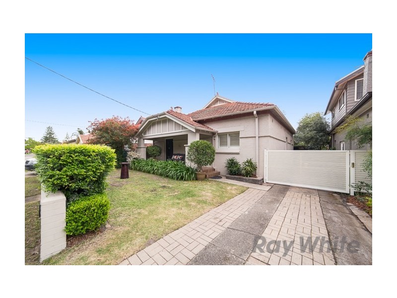 64 National Park Street, Hamilton East NSW 2303
