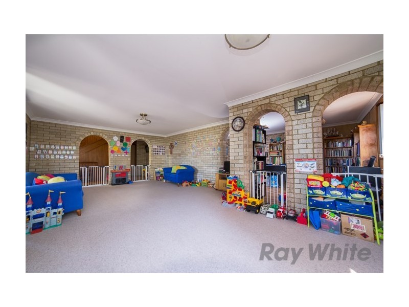 4 Atherton Close, Rankin Park NSW 2287