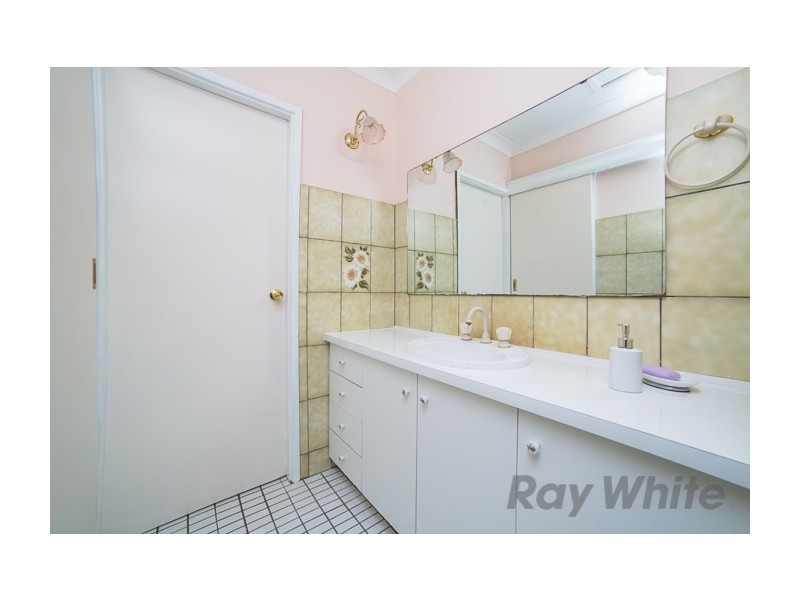 4 Atherton Close, Rankin Park NSW 2287
