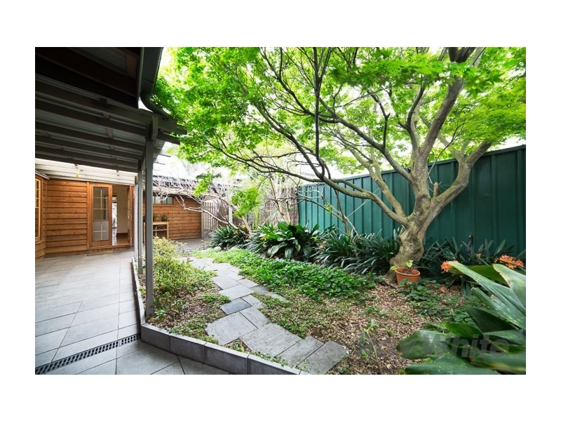 11 Cameron Street, Hamilton NSW 2303