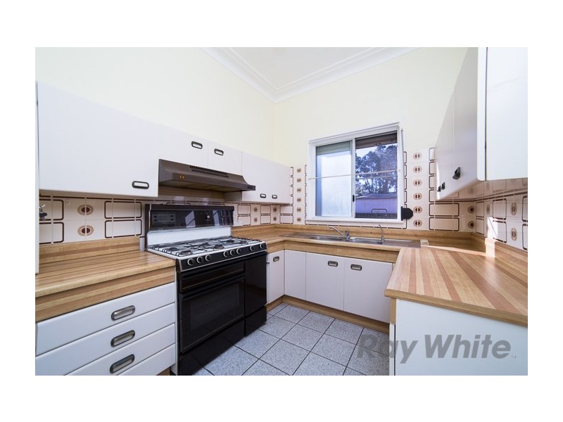 40 Lindsay Street, Hamilton NSW 2303