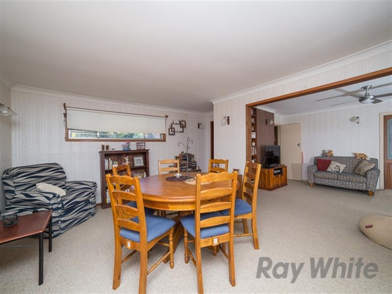 26 Kuranda Crescent, Kotara South NSW 2289