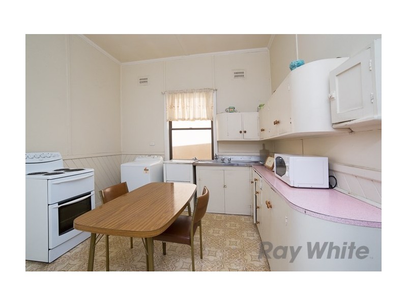 135 Brunker Road, Adamstown NSW 2289