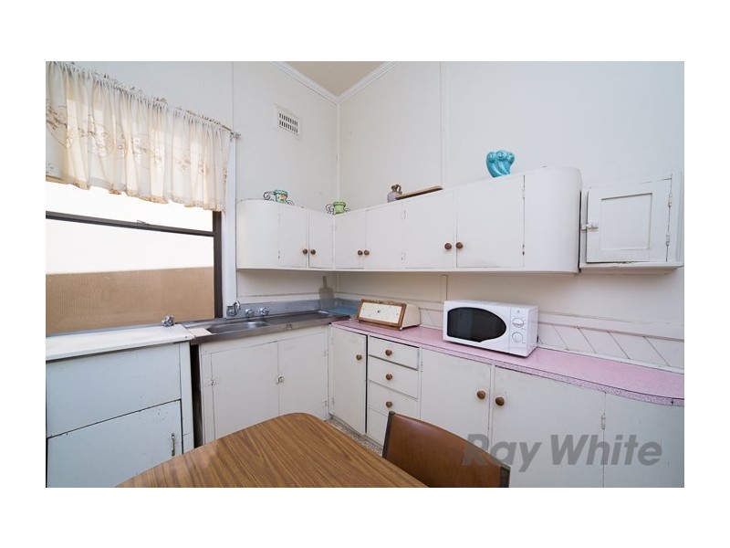 135 Brunker Road, Adamstown NSW 2289