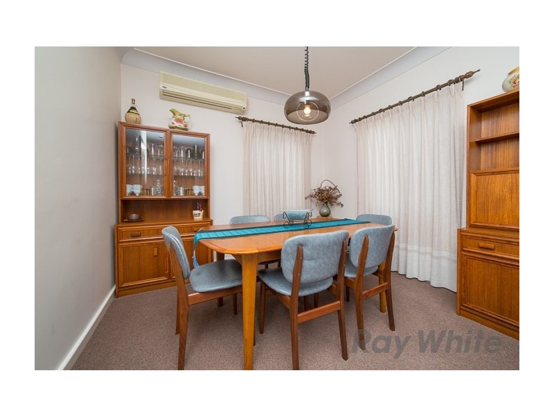 24 Grayson Avenue, Kotara NSW 2289