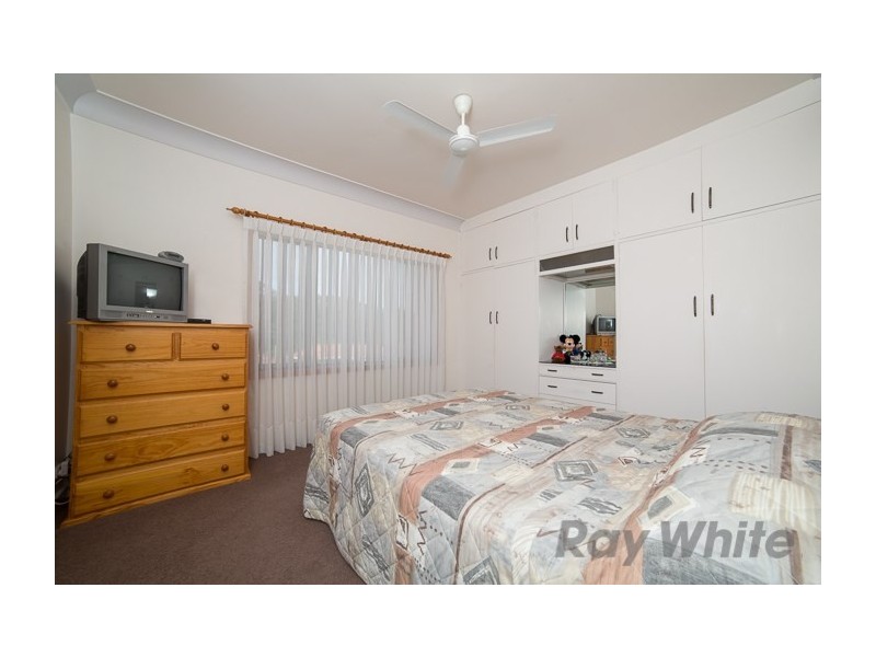 24 Grayson Avenue, Kotara NSW 2289