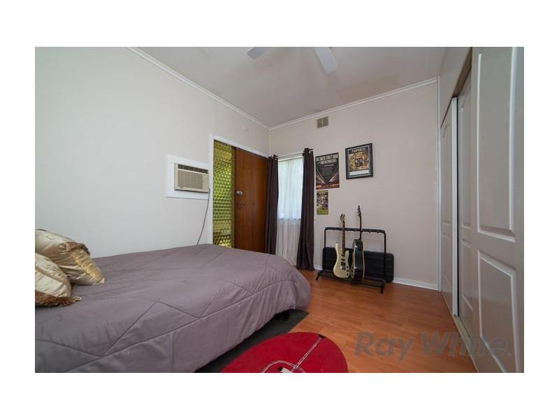 239 Lake Road, Glendale NSW 2285