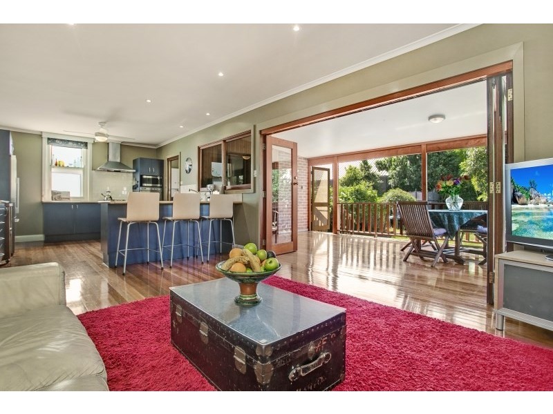 58 Denison Street, Hamilton East NSW 2303