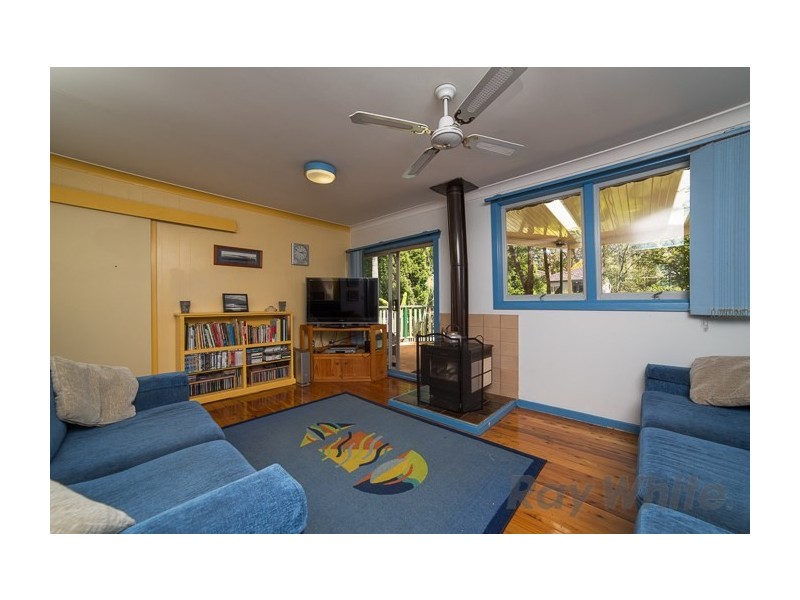 8 Regent Street, Tingira Heights NSW 2290