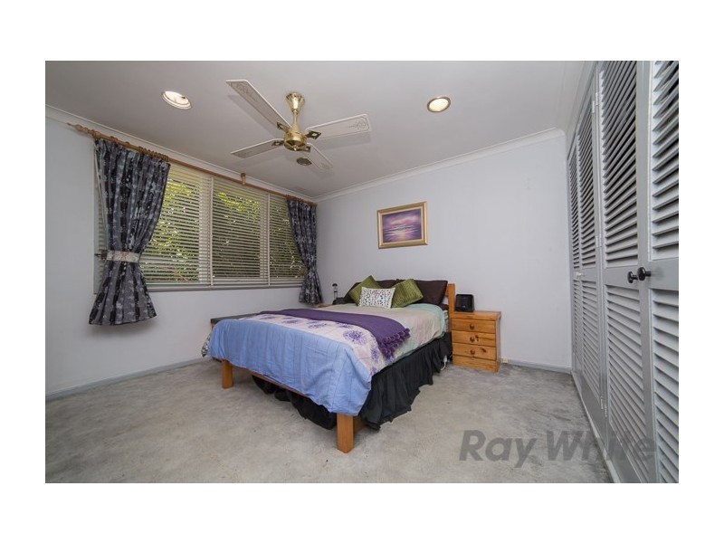 8 Regent Street, Tingira Heights NSW 2290