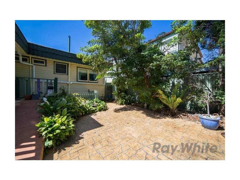 8 Regent Street, Tingira Heights NSW 2290