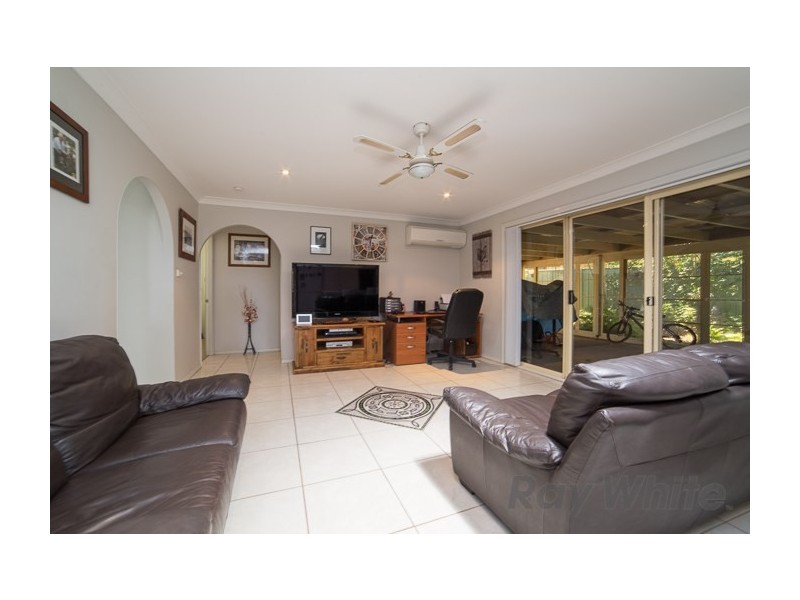 8 Archer Crescent, Maryland NSW 2287