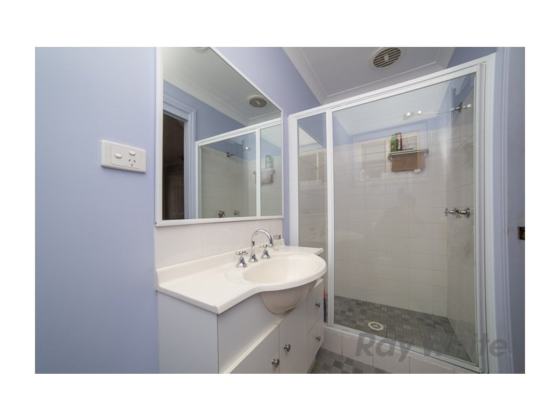 8 Archer Crescent, Maryland NSW 2287