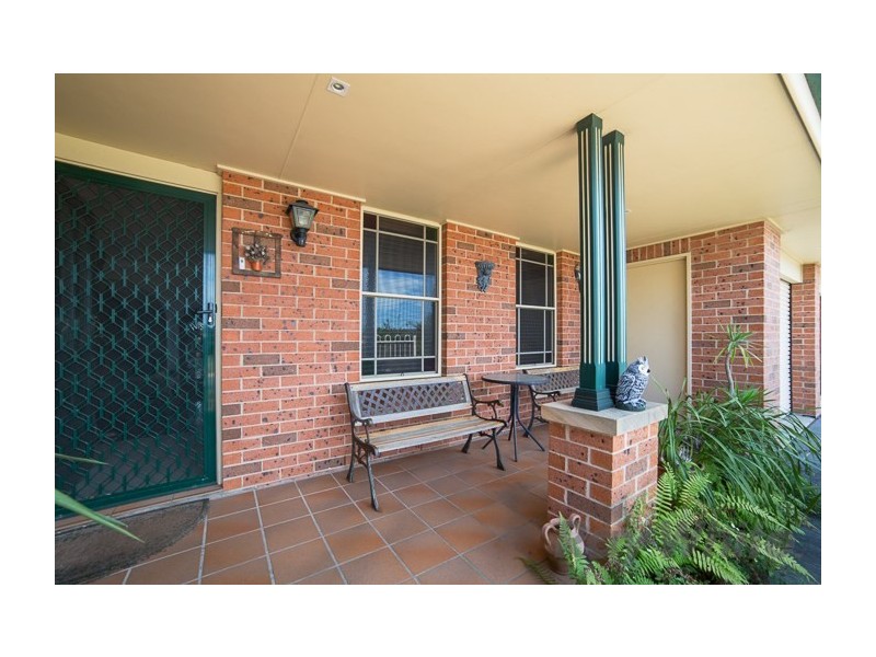 8 Archer Crescent, Maryland NSW 2287