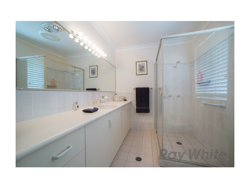 24 McInness Street, Minmi NSW 2287