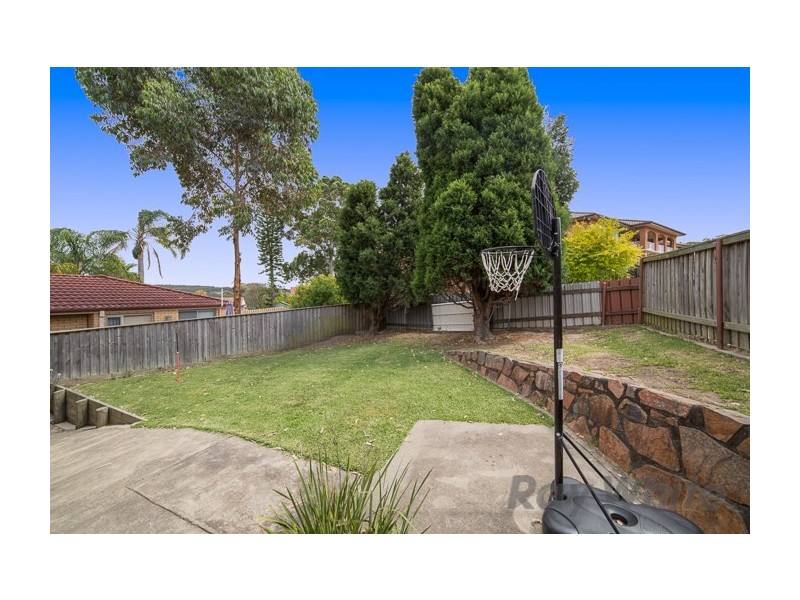 18 Cambronne Parade, Elermore Vale NSW 2287