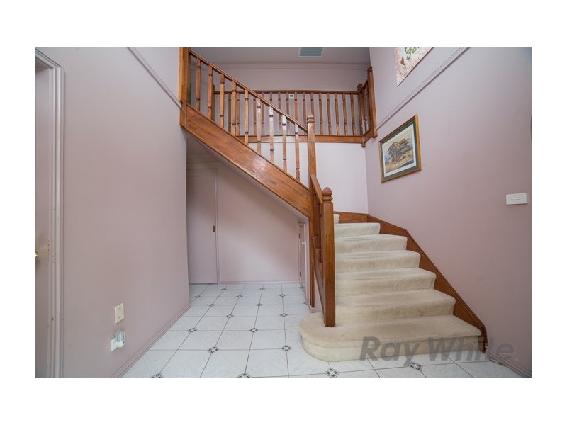 17 Ulverston Way, Lakelands NSW 2282