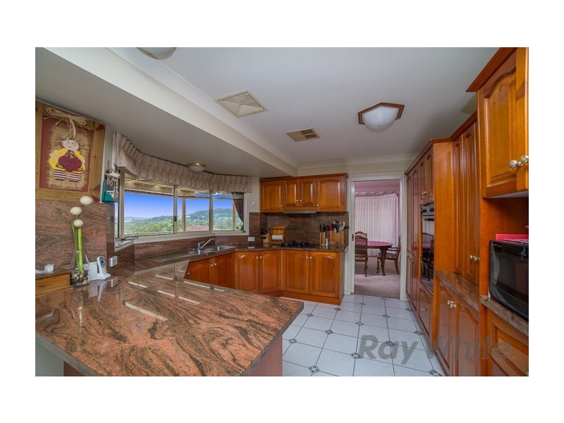 17 Ulverston Way, Lakelands NSW 2282