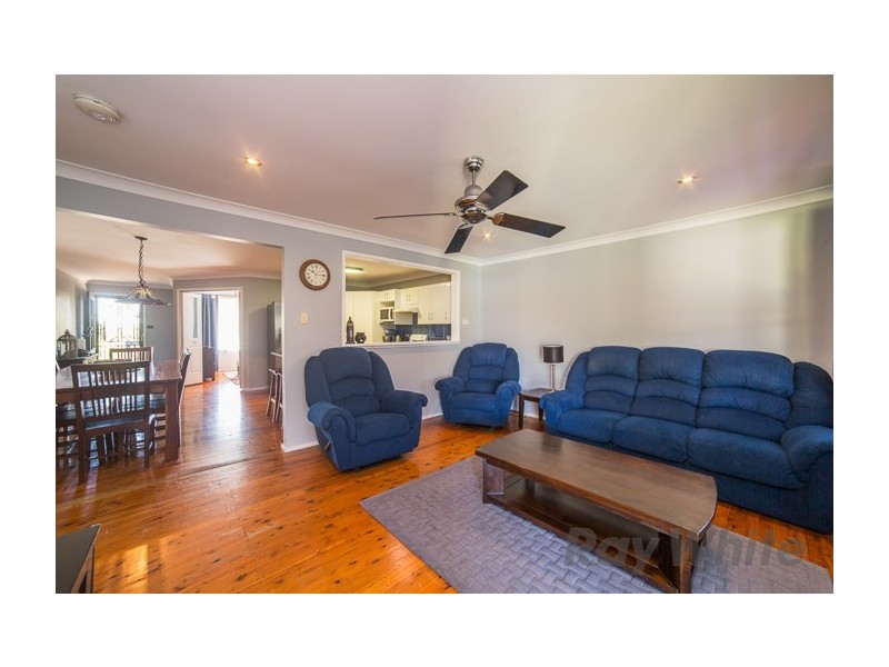1 Kiara Close, Maryland NSW 2287