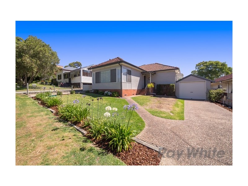 61 Moore Street, Birmingham Gardens NSW 2287