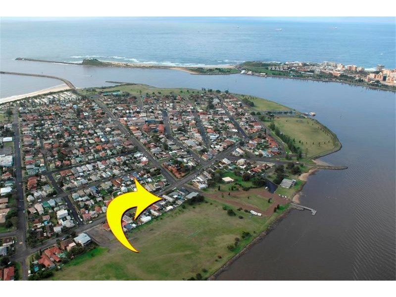 45 Fullerton Street, Stockton NSW 2295