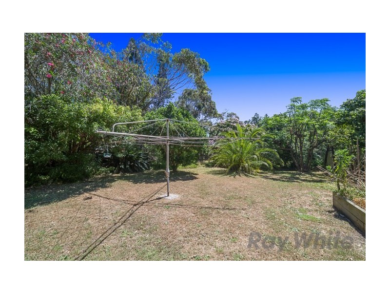 17 Ocean Street, Redhead NSW 2290