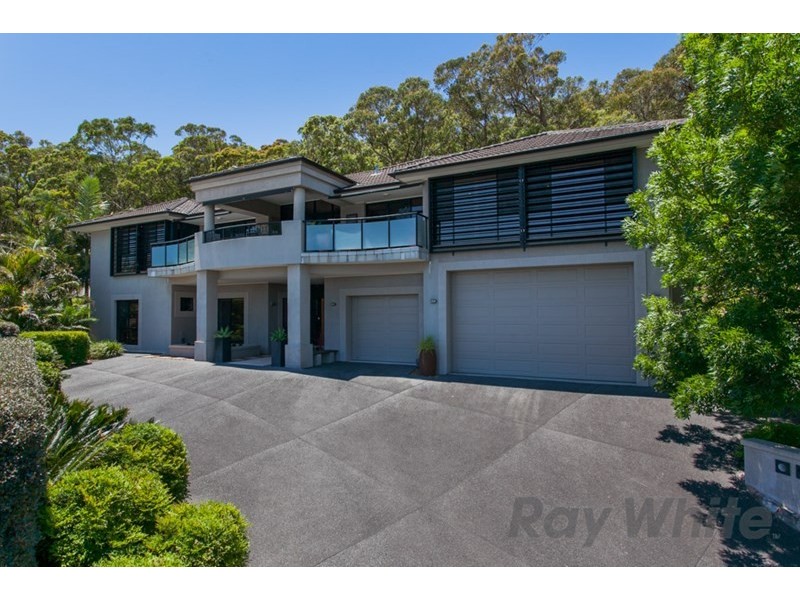 9 Chateau Place, Eleebana NSW 2282