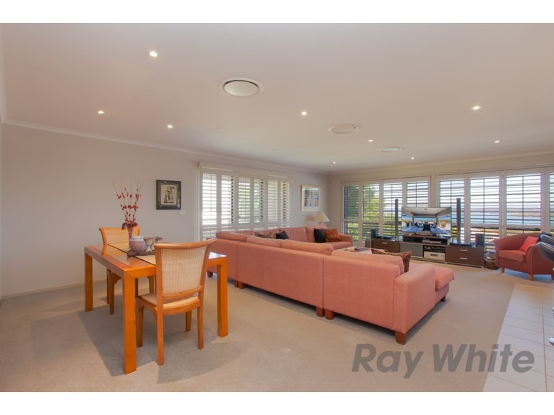 9 Chateau Place, Eleebana NSW 2282