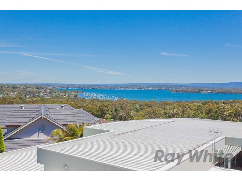 9 Chateau Place, Eleebana NSW 2282