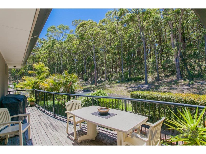 9 Chateau Place, Eleebana NSW 2282