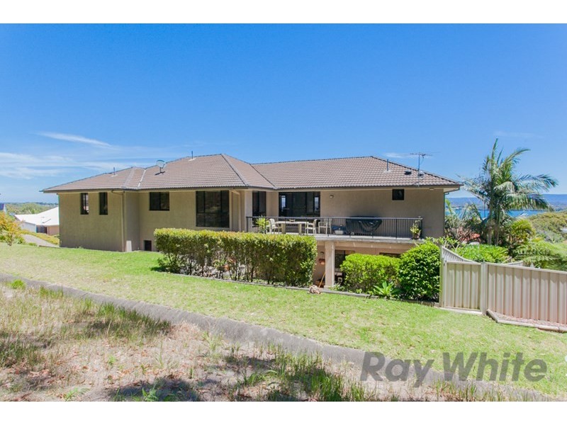 9 Chateau Place, Eleebana NSW 2282