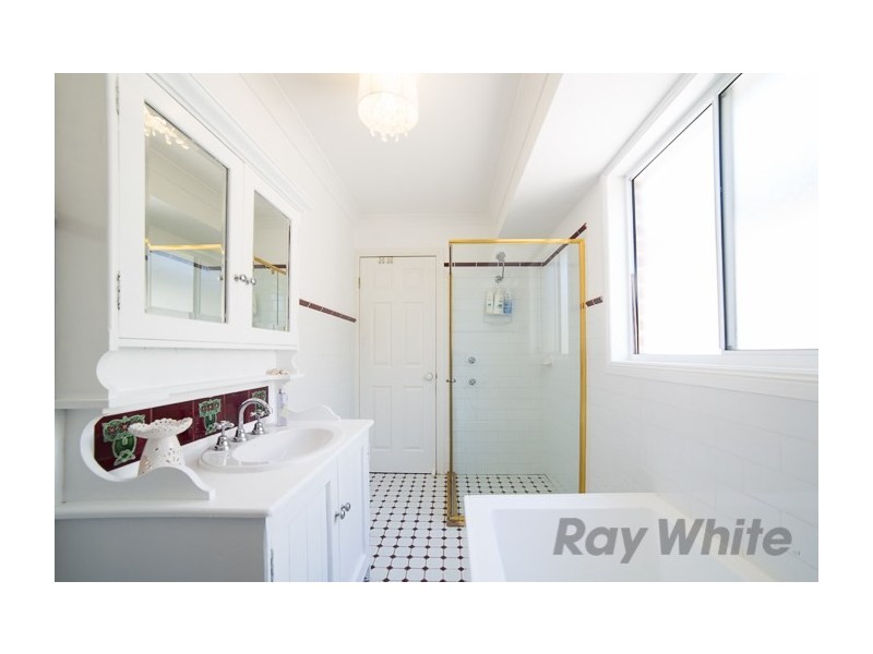 14 Sagittarius Close, Elermore Vale NSW 2287