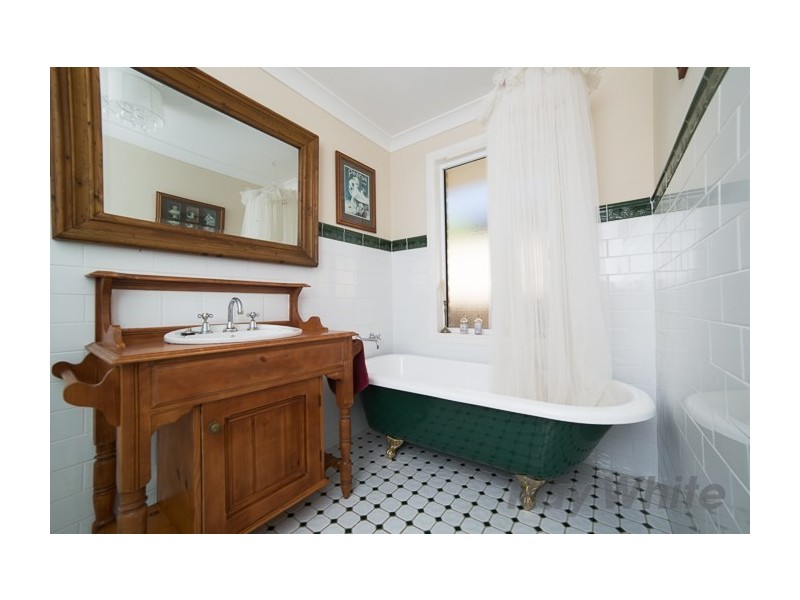 14 Sagittarius Close, Elermore Vale NSW 2287