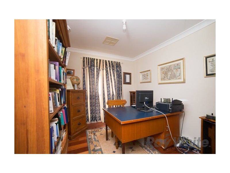 14 Sagittarius Close, Elermore Vale NSW 2287