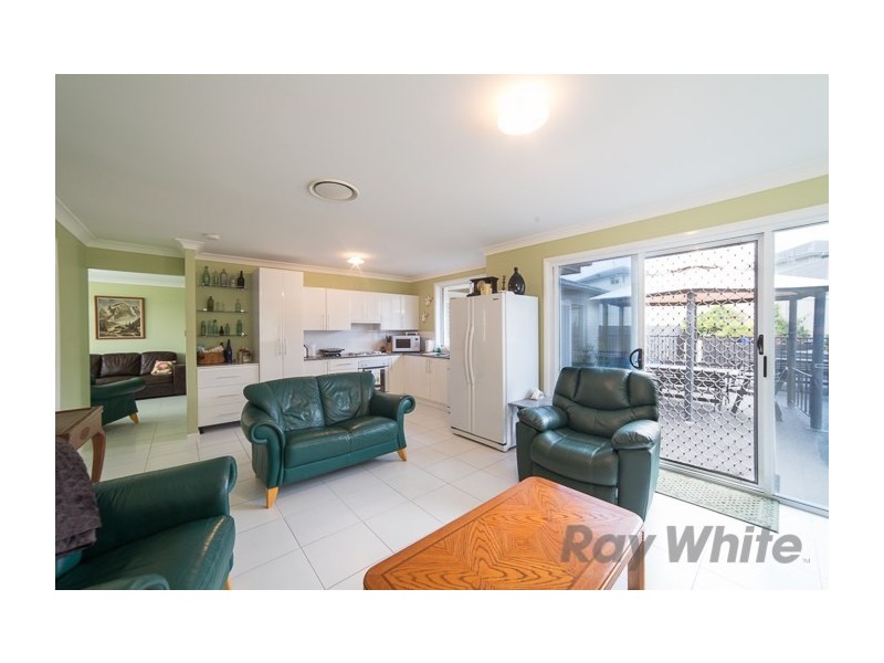 47 Nyanda Avenue, Floraville NSW 2280