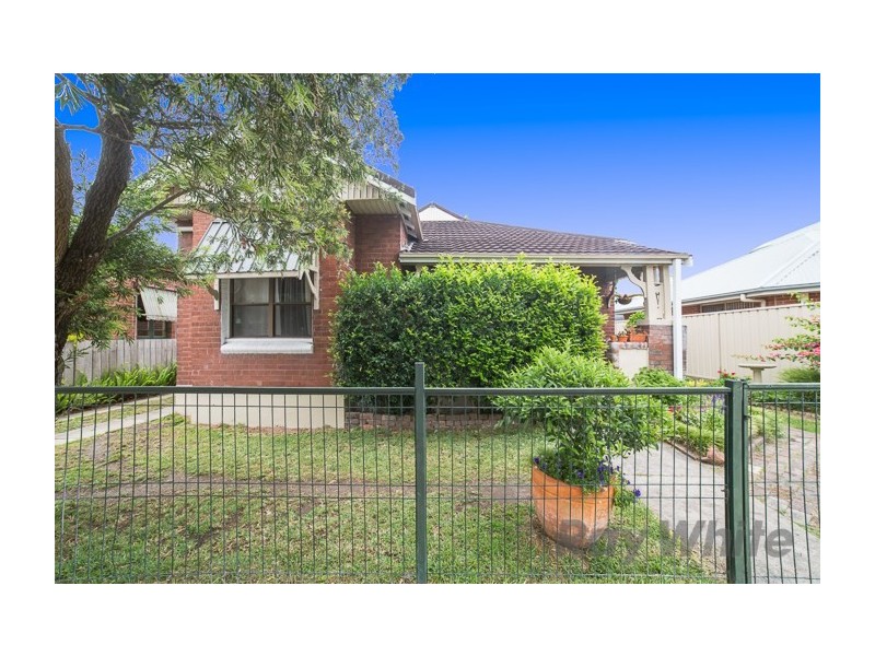 1 Sunderland Street, Mayfield NSW 2304