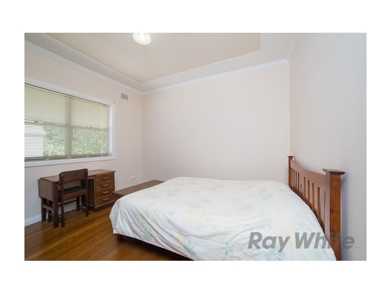 124 Rae Crescent, Kotara NSW 2289