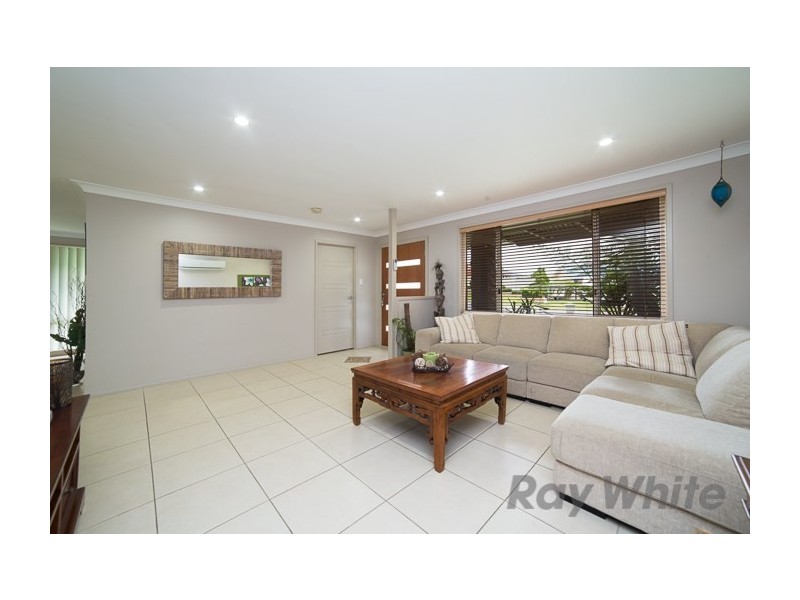 20 Basswood Crescent, Fletcher NSW 2287