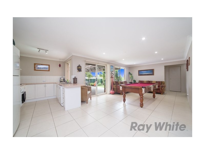 20 Basswood Crescent, Fletcher NSW 2287