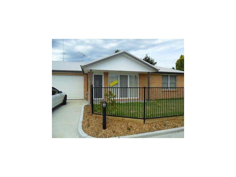 16/14-18 Croudace Road, Elermore Vale NSW 2287