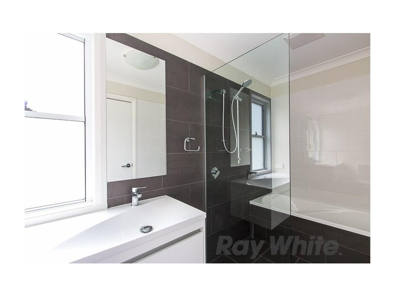 3/10 Cowper Street, Charlestown NSW 2290