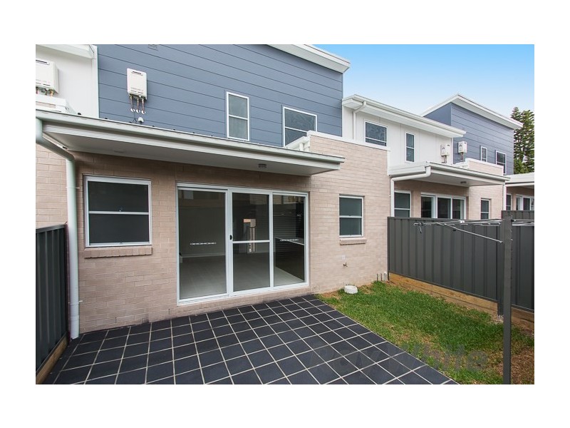 3/10 Cowper Street, Charlestown NSW 2290