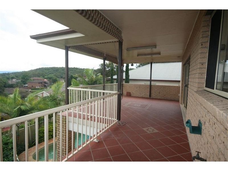 7 Chardonnay Court, Eleebana NSW 2282