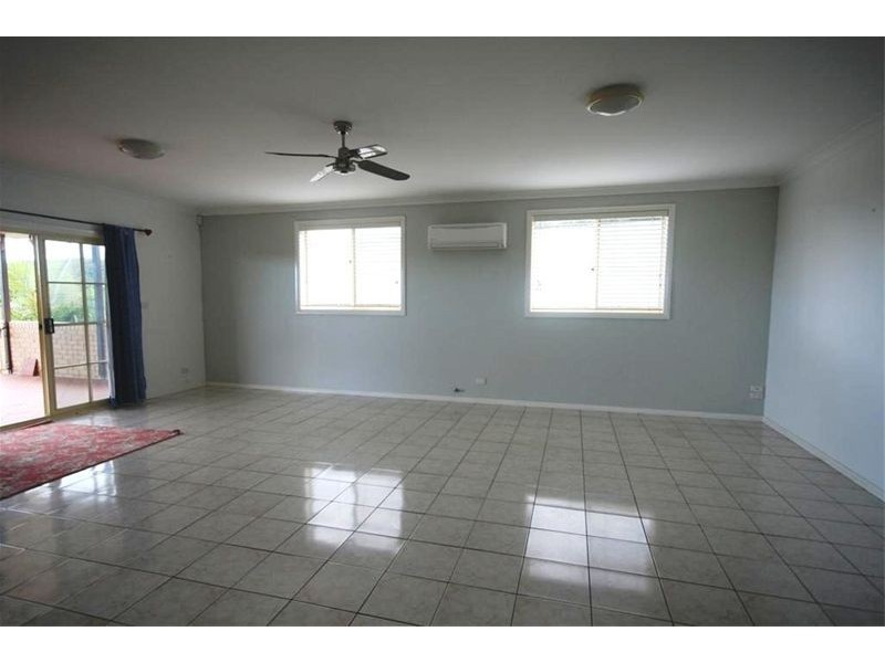 7 Chardonnay Court, Eleebana NSW 2282