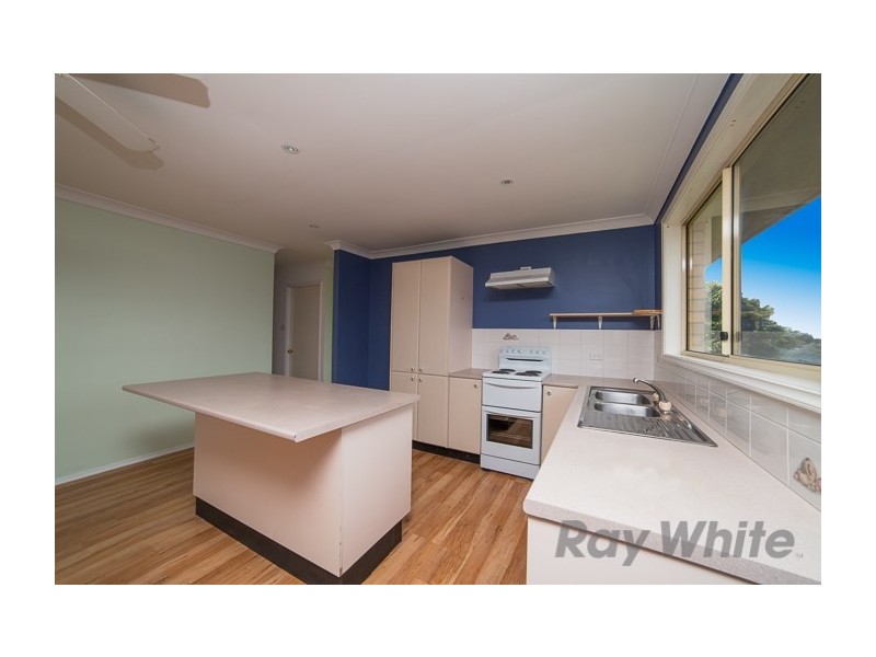 21 Honeyeater Place, Tingira Heights NSW 2290