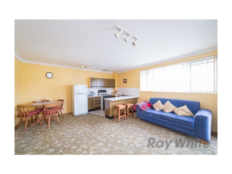 6/8 Mandalong Road, Adamstown NSW 2289