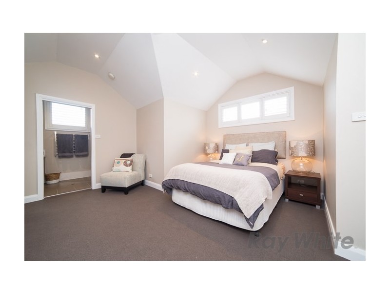 100 Kerr Street, Mayfield NSW 2304